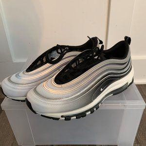 🔥LIKE NEW🔥 NIKE AIR MAX 97